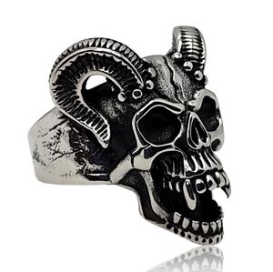 Gothic Punk Horned Demon Devil Vampire Ring